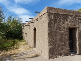 Daniels Ranch historic ruins